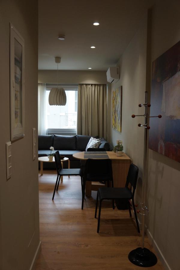 Historic Center Luxury Studio Apartment เอเธนส์ ภายนอก รูปภาพ