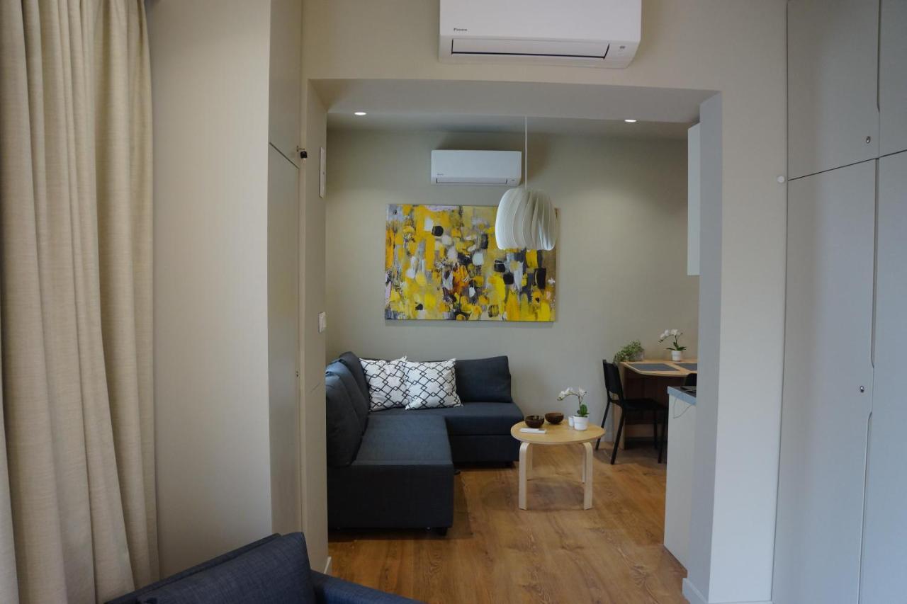 Historic Center Luxury Studio Apartment เอเธนส์ ภายนอก รูปภาพ